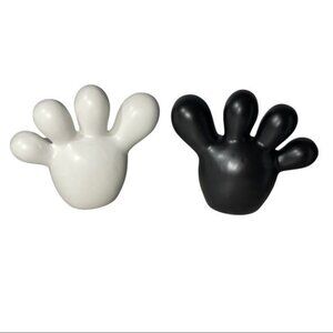 DISNEY MICKEY MOUSE HANDS - Ceramic Set of Black and White